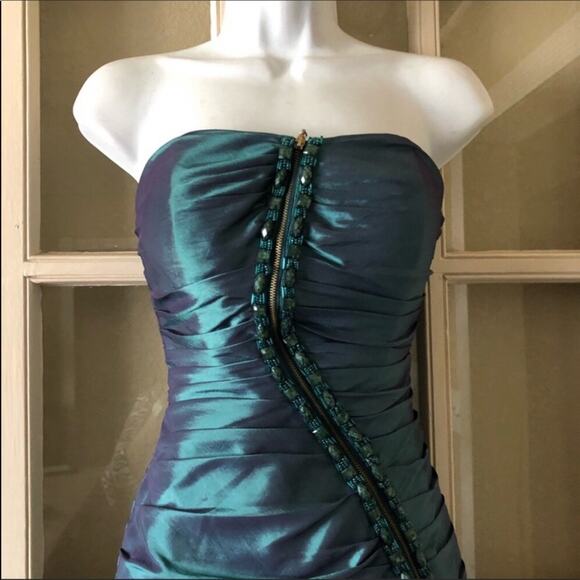 Faviana Strapless Dress‎ - Picture 3 of 7